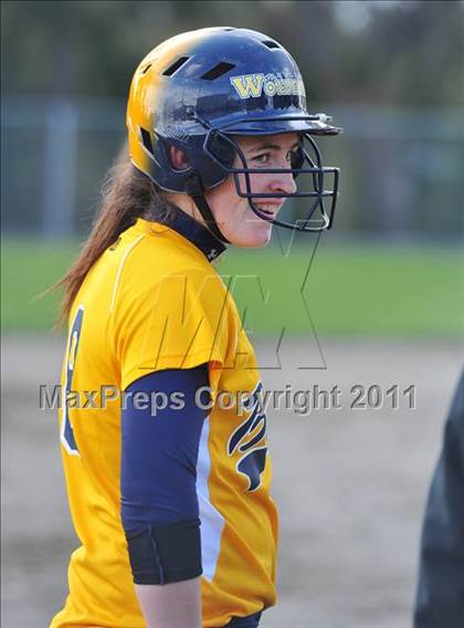 Thumbnail 1 in Interlake @ Bellevue photogallery.