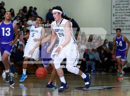 Thumbnail 3 in Cathedral @ Camarillo photogallery.