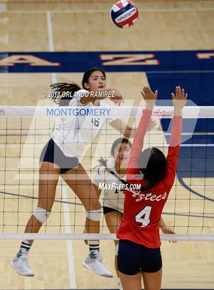 Thumbnail 3 in Bonita Vista @ Montgomery photogallery.