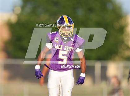 Thumbnail 3 in Hoggard @ Jack Britt photogallery.