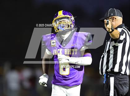 Thumbnail 2 in Hoggard @ Jack Britt photogallery.