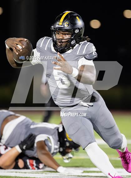 Thumbnail 3 in Hun @ St. Frances Academy photogallery.