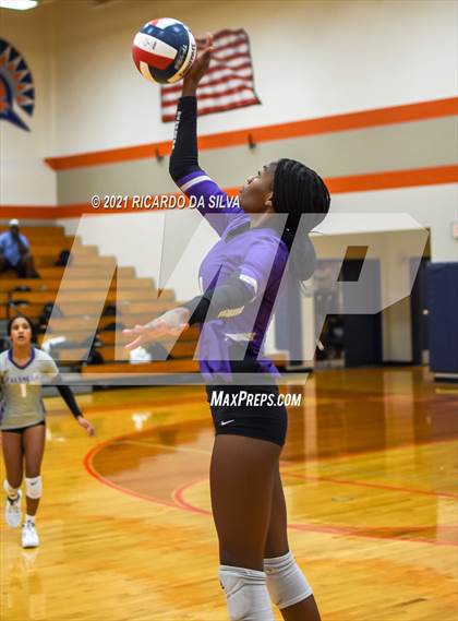 Thumbnail 1 in Seven Lakes vs Fulshear photogallery.