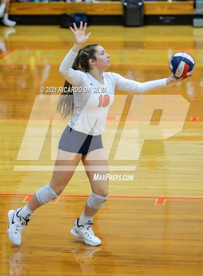 Thumbnail 2 in Seven Lakes vs Fulshear photogallery.