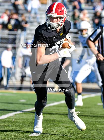 Thumbnail 2 in Millard vs. Milford (UHSAA 2A Semi-Finals) photogallery.