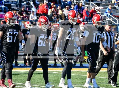 Thumbnail 2 in Millard vs. Milford (UHSAA 2A Semi-Finals) photogallery.