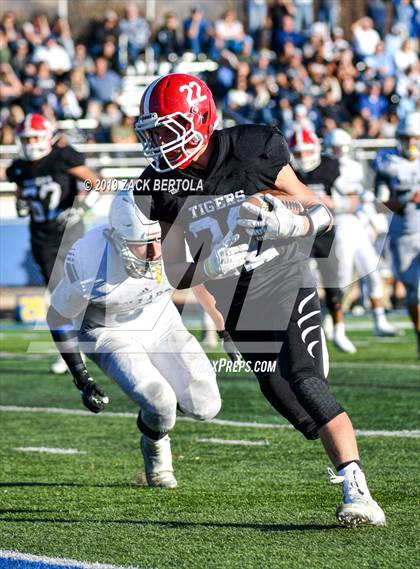 Thumbnail 2 in Millard vs. Milford (UHSAA 2A Semi-Finals) photogallery.