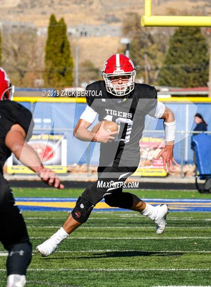 Thumbnail 2 in Millard vs. Milford (UHSAA 2A Semi-Finals) photogallery.