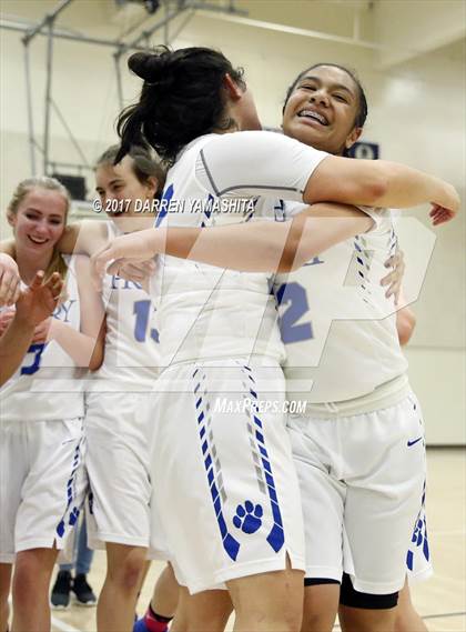 Thumbnail 2 in Woodside Priory vs. St. Francis (CIF CCS Division 5 Final) photogallery.