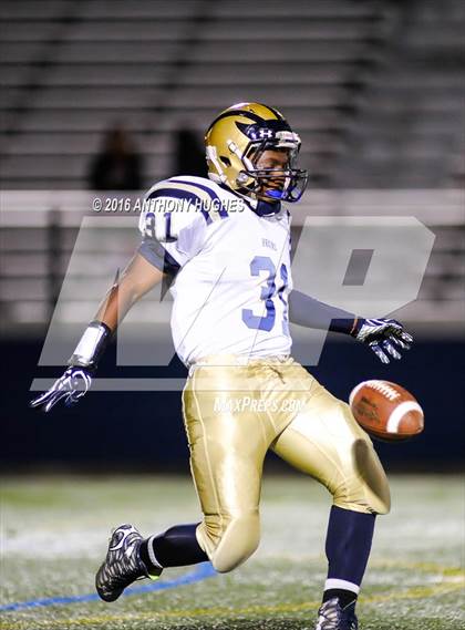 Thumbnail 2 in Freeport vs. Baldwin (Section 8 Conference I Semifinal) photogallery.