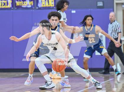 Thumbnail 2 in Mariner @ Jackson (4A District Playoff) photogallery.