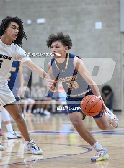 Thumbnail 2 in Mariner @ Jackson (4A District Playoff) photogallery.