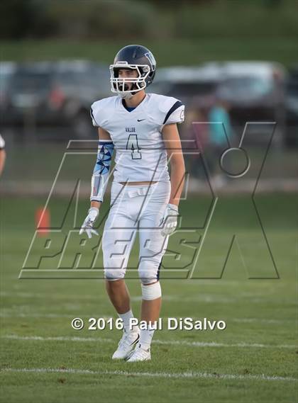 Thumbnail 1 in Valor Christian @ Mullen photogallery.