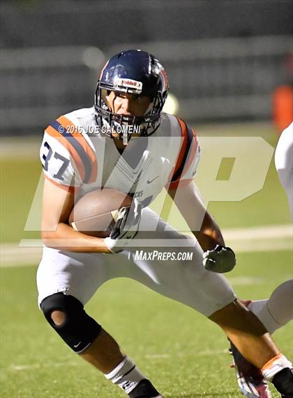Thumbnail 2 in Marshall vs Brandeis photogallery.