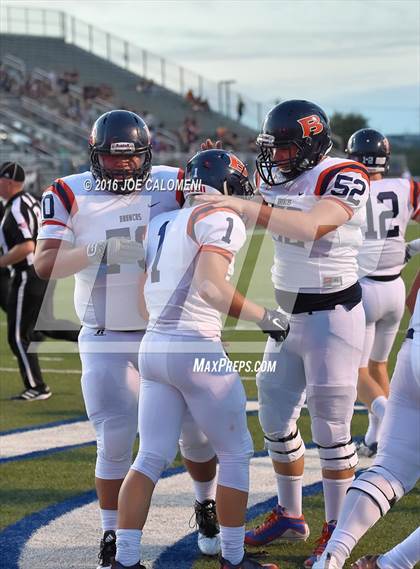 Thumbnail 3 in Marshall vs Brandeis photogallery.