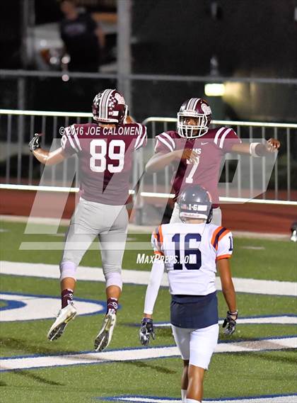 Thumbnail 3 in Marshall vs Brandeis photogallery.