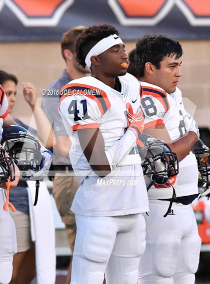 Thumbnail 1 in Marshall vs Brandeis photogallery.