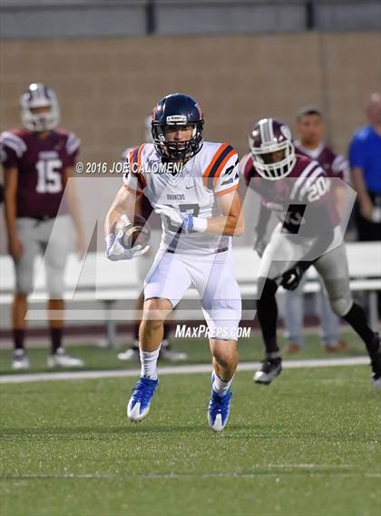 Thumbnail 3 in Marshall vs Brandeis photogallery.