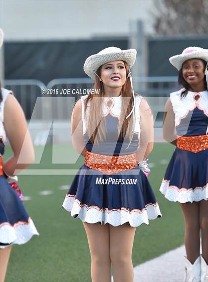 Thumbnail 1 in Marshall vs Brandeis photogallery.