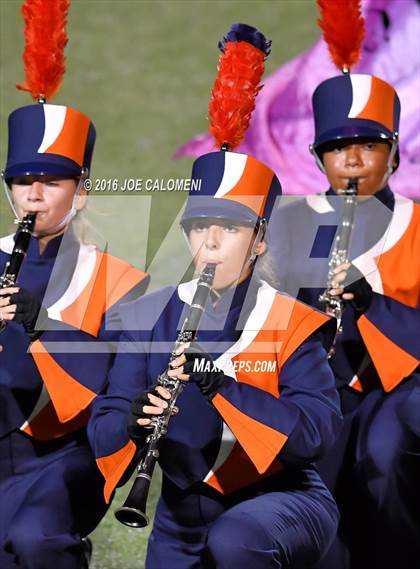 Thumbnail 1 in Marshall vs Brandeis photogallery.