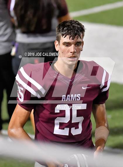 Thumbnail 1 in Marshall vs Brandeis photogallery.