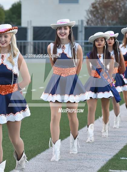 Thumbnail 1 in Marshall vs Brandeis photogallery.