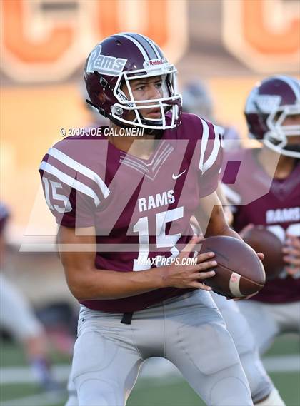 Thumbnail 3 in Marshall vs Brandeis photogallery.