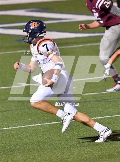 Thumbnail 2 in Marshall vs Brandeis photogallery.