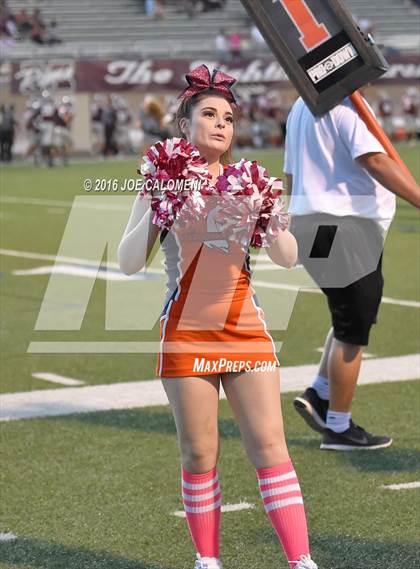 Thumbnail 2 in Marshall vs Brandeis photogallery.