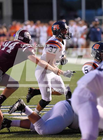 Thumbnail 3 in Marshall vs Brandeis photogallery.