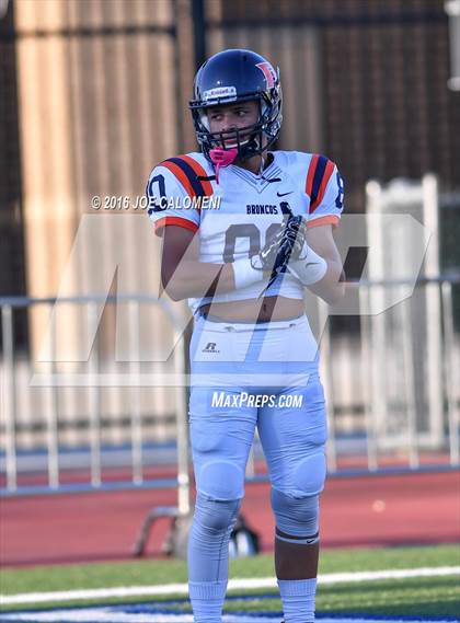 Thumbnail 2 in Marshall vs Brandeis photogallery.