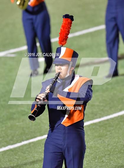 Thumbnail 1 in Marshall vs Brandeis photogallery.