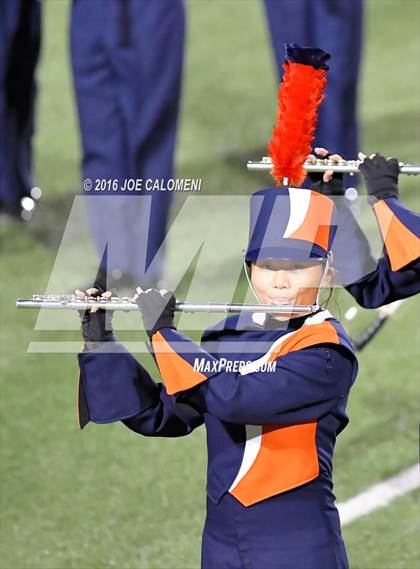 Thumbnail 1 in Marshall vs Brandeis photogallery.