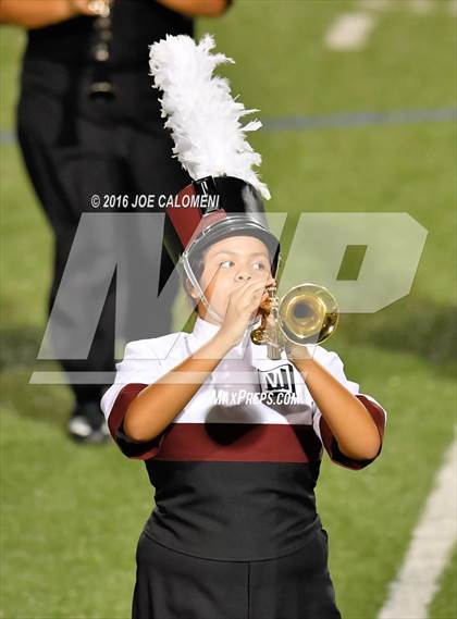 Thumbnail 1 in Marshall vs Brandeis photogallery.