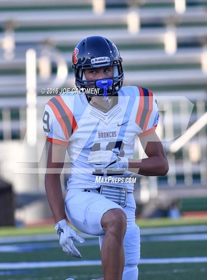 Thumbnail 2 in Marshall vs Brandeis photogallery.
