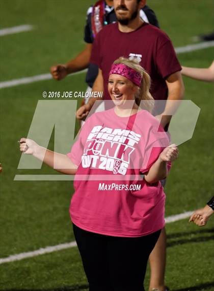 Thumbnail 3 in Marshall vs Brandeis photogallery.