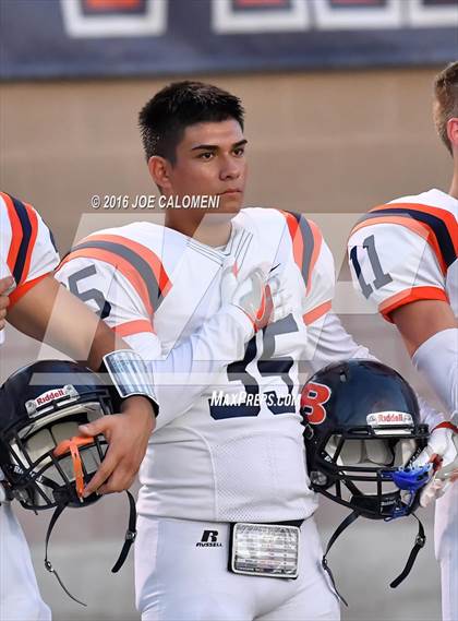 Thumbnail 2 in Marshall vs Brandeis photogallery.