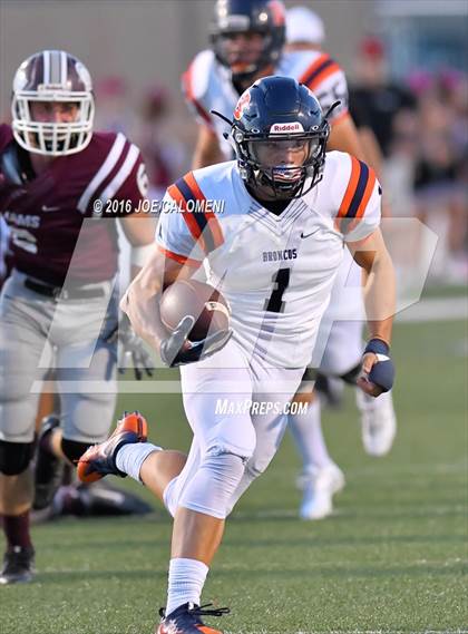 Thumbnail 1 in Marshall vs Brandeis photogallery.