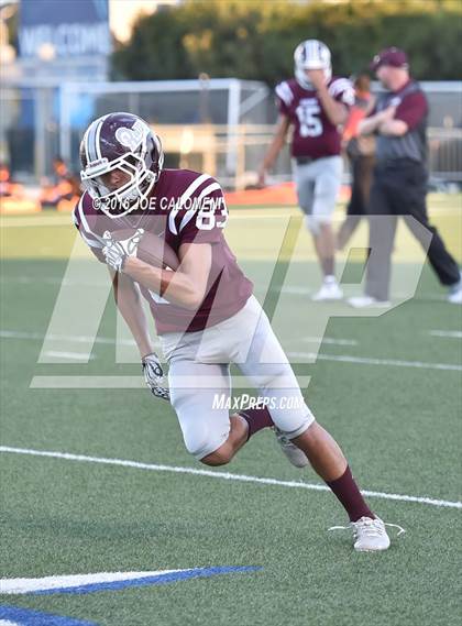 Thumbnail 2 in Marshall vs Brandeis photogallery.