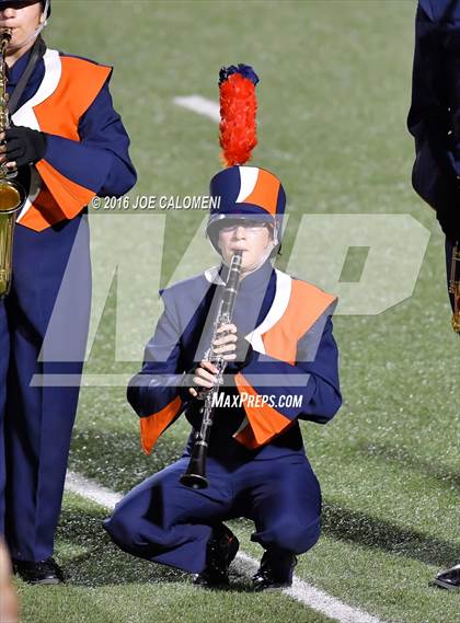 Thumbnail 1 in Marshall vs Brandeis photogallery.