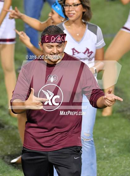 Thumbnail 3 in Marshall vs Brandeis photogallery.