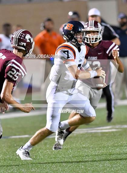 Thumbnail 3 in Marshall vs Brandeis photogallery.