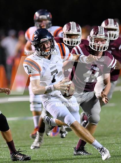 Thumbnail 2 in Marshall vs Brandeis photogallery.