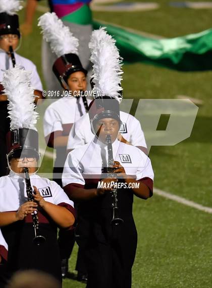 Thumbnail 3 in Marshall vs Brandeis photogallery.