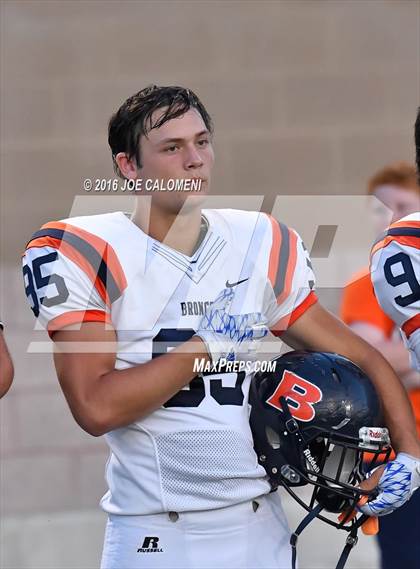 Thumbnail 3 in Marshall vs Brandeis photogallery.