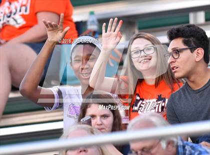 Thumbnail 3 in Marshall vs Brandeis photogallery.