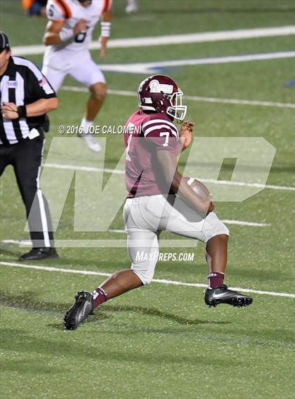 Thumbnail 2 in Marshall vs Brandeis photogallery.