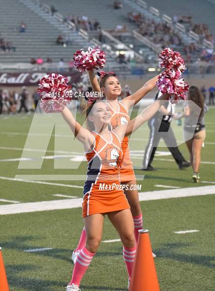 Thumbnail 3 in Marshall vs Brandeis photogallery.