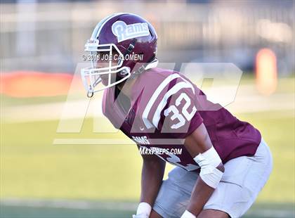 Thumbnail 1 in Marshall vs Brandeis photogallery.