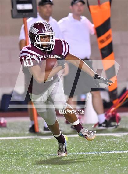 Thumbnail 2 in Marshall vs Brandeis photogallery.